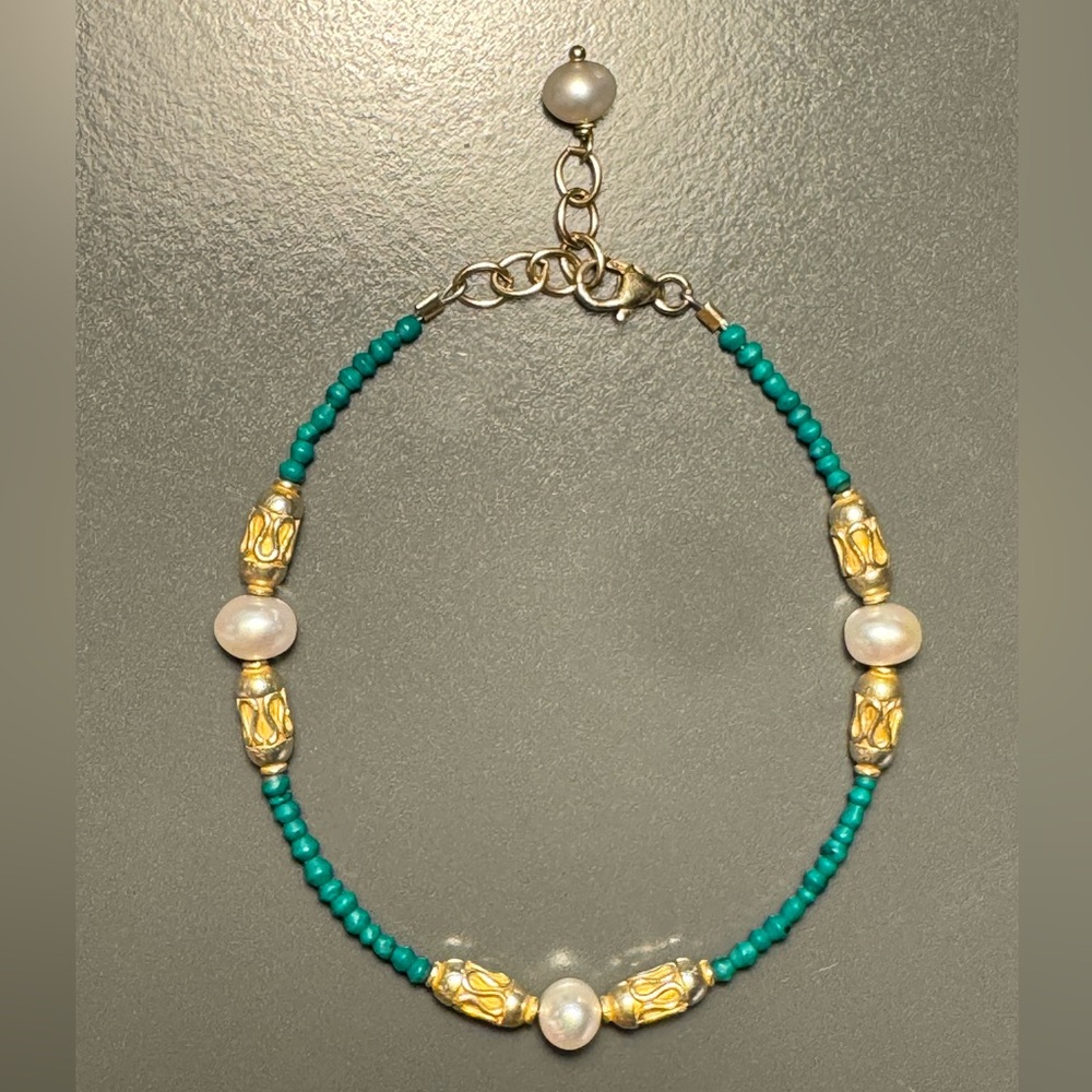 Malachite and Fresh Water Pearl Beaded Bracelet
